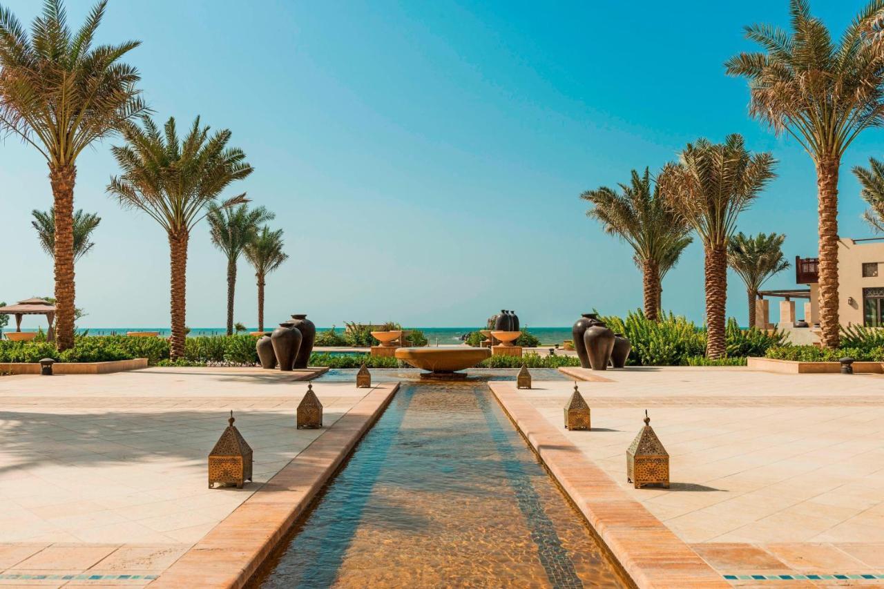 Ajman Saray, A Luxury Collection Resort, Ajman Exterior foto The Cove Rotana Resort