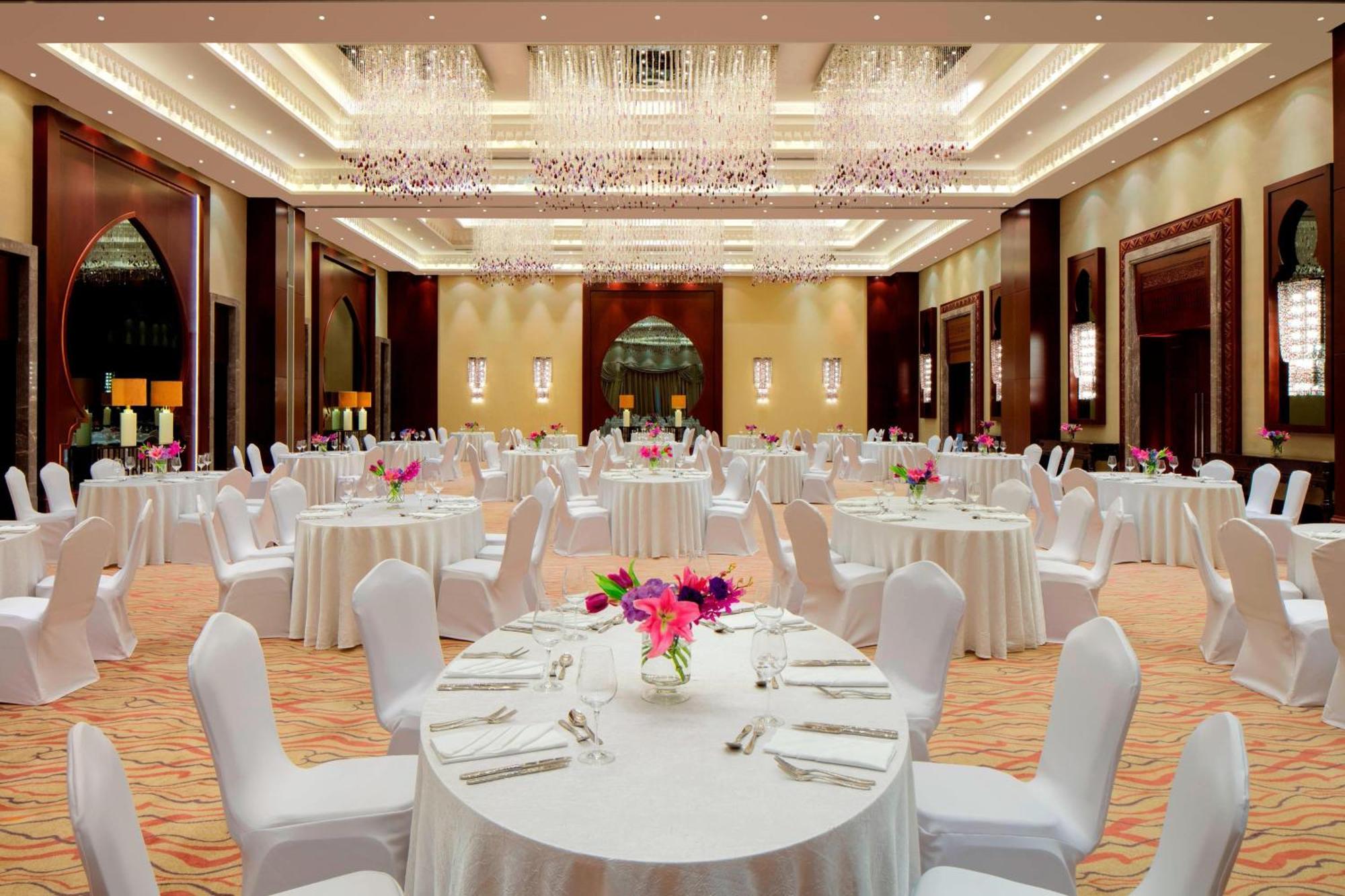Ajman Saray, A Luxury Collection Resort, Ajman Exterior foto The ballroom